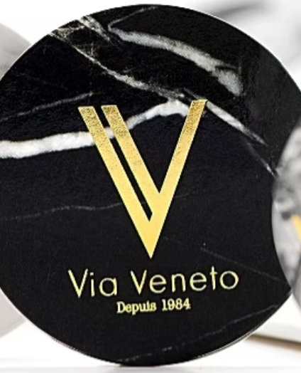 Studio graphique sérieux pour la création de logo et charte graphique à Versailles près de Paris